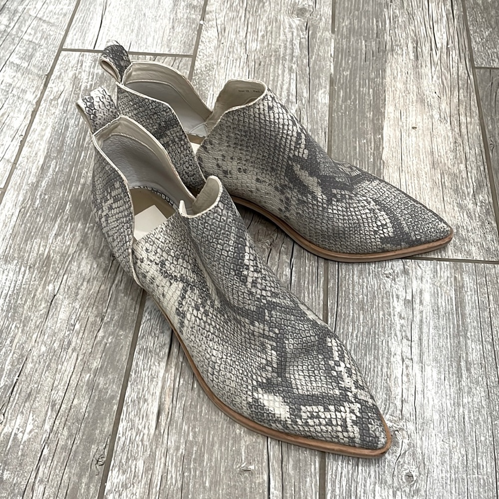 🐍 Snakeskin Booties🐍